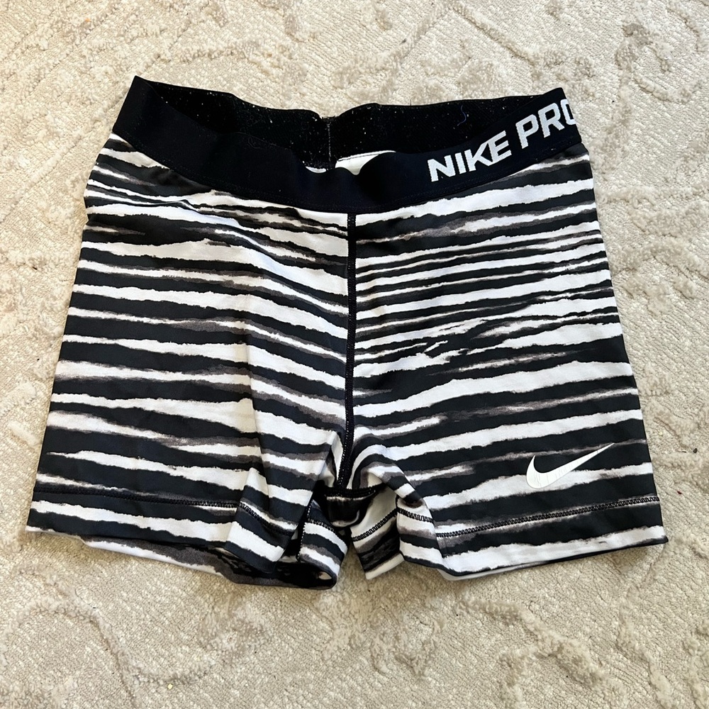 nike pros